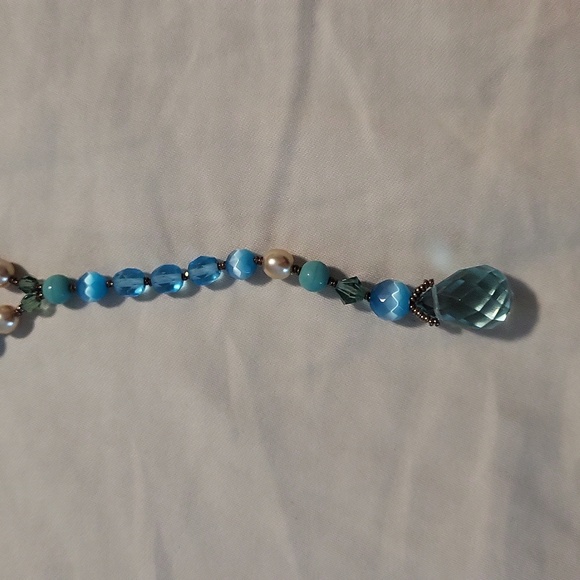Blue stone and crystal necklace - Picture 2 of 5
